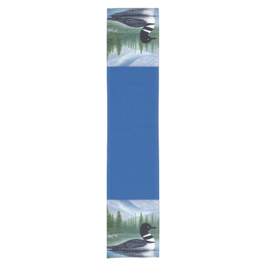 Majestic Northern Wilderness Loon Korte Tafelloper (Voorkant)