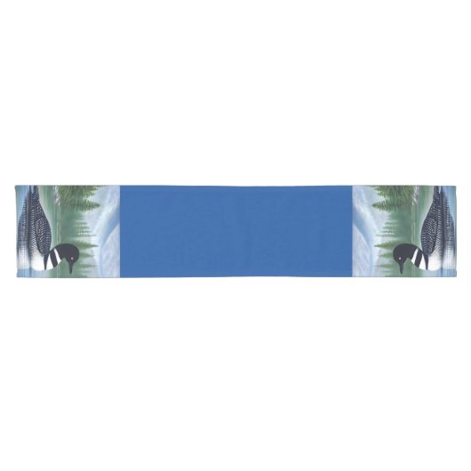 Majestic Northern Wilderness Loon Korte Tafelloper (Horizontaal)