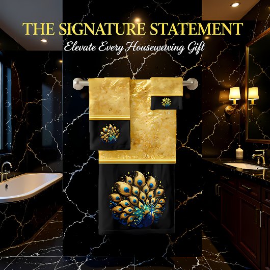 Majestic Peacocks Dance Bad Handdoek