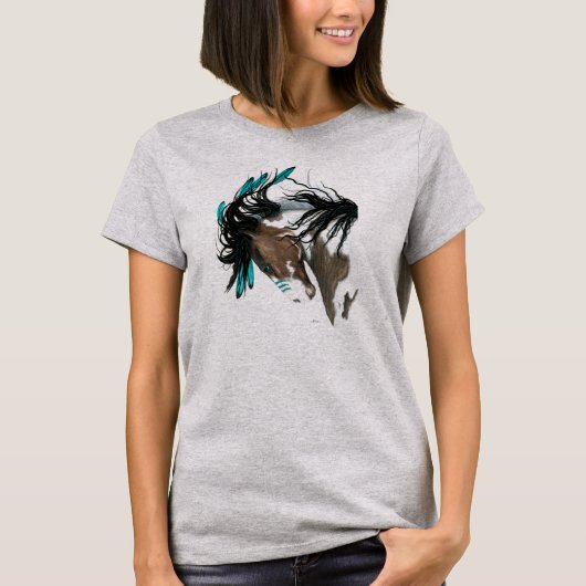 Majestic Pinto Feathers van Bihrle T-shirt (Voorkant)