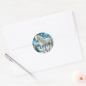 "Majestic Sneeuwhengst Sticker" Ronde Sticker (Envelop)