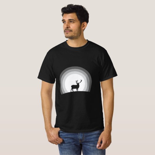 Majestic Stag Silhouette Under Lunar Light T-shirt (Voorkant volledig)