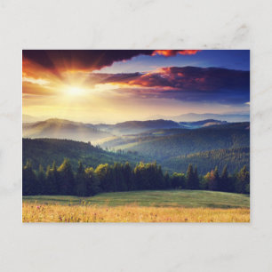 Majestic sunset in the mountains landscape 4 briefkaart