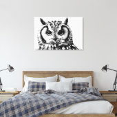 Majestic Uil Portret 36x24" Groot Canvas Afdruk (Insitu (Slaapkamer))