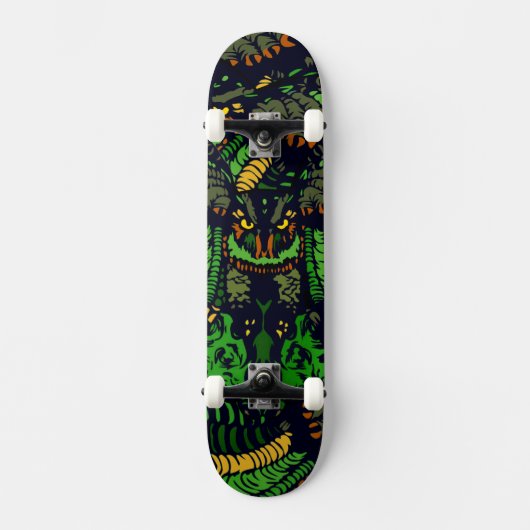 Majestieke Smaragd Uil Persoonlijk Skateboard (Voorkant)