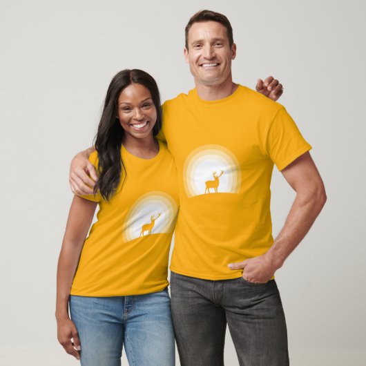 Majestueus hert silhouet onder maanlicht t-shirt (Unisex)