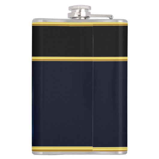 Majestueus schip dat 's nachts uit ijzige wateren heupfles (Achterkant)