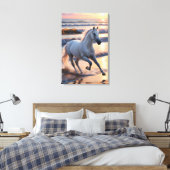 Majestueus wit paard galopperend langs de oceaango canvas afdruk (Insitu (Slaapkamer))