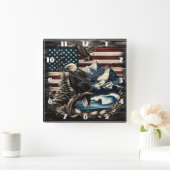 Majestueuze adelaar boven Amerikaans landschap bij Vierkante Klok (Huis)