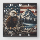 Majestueuze adelaar neergestreken in de buurt van  vierkante klok (Voorkant)