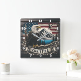 Majestueuze adelaar tegen berglandschap vierkante klok