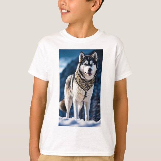 Majestueuze Arctische Geest: De Husky Koning T-shirt (Voorkant)