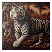 Majestueuze Bengaalse tijgers zwerven in dicht bos Tegeltje (Voorkant)