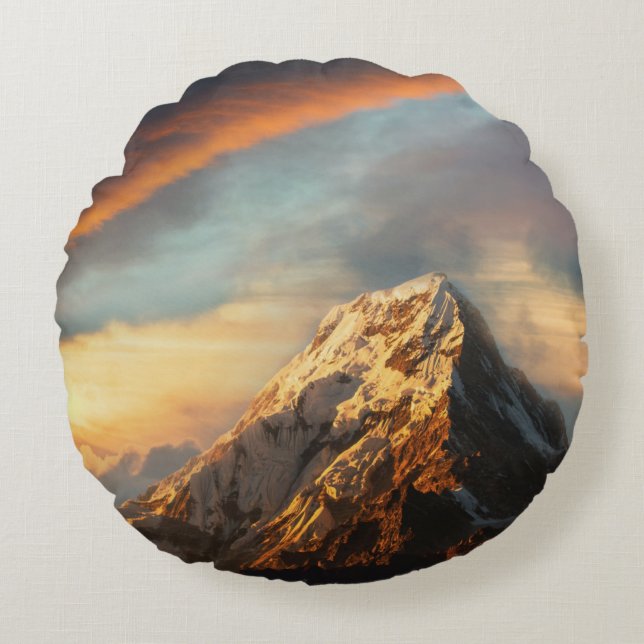 Majestueuze Berg Rond Kussen (Voorkant)