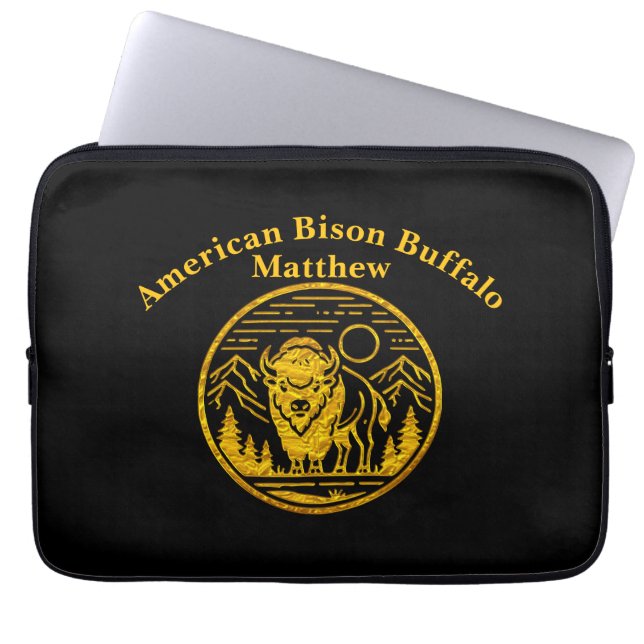 Majestueuze bizon in het berglandschap laptop sleeve (Voorkant)