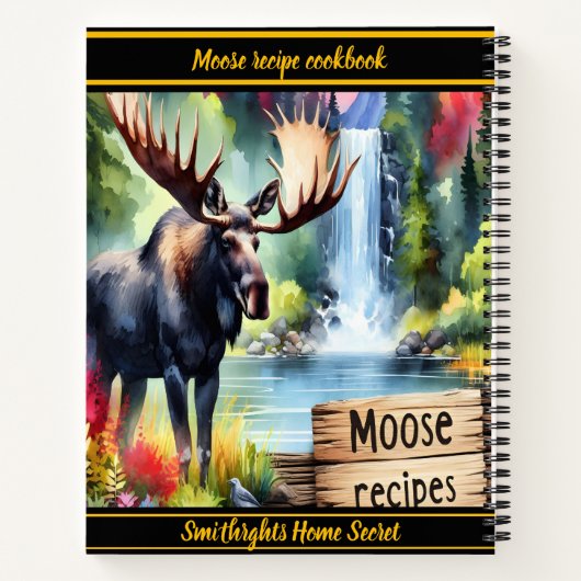 Majestueuze eland bij een rustige waterval bij zon notitieboek (Achterkant)