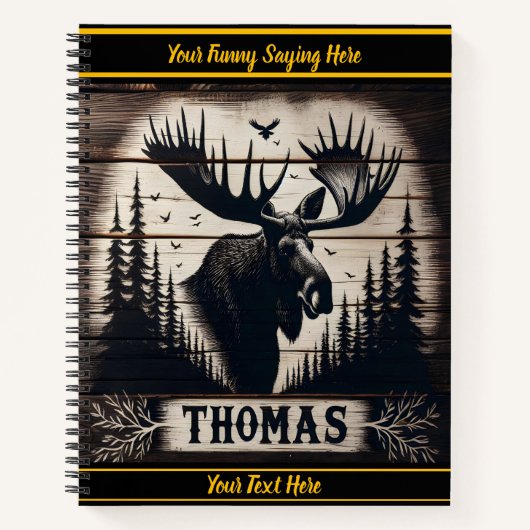 Majestueuze eland tussen hoge dennen in serene bos notitieboek (Voorkant)