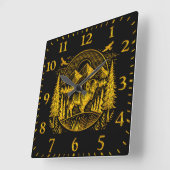 Majestueuze gouden buffel in berglandschap vierkante klok (Hoek)