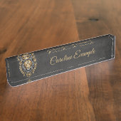 Majestueuze gouden leeuwenkop met zwarte manen. naambordje (Zijkant)