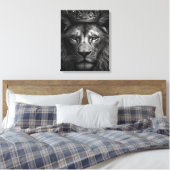 Majestueuze King Kroon Leeuw Stretched Canvas Prin (Insitu (Slaapkamer))
