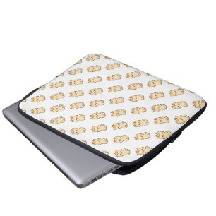 Majestueuze knuffelkat met een kroon laptop sleeve