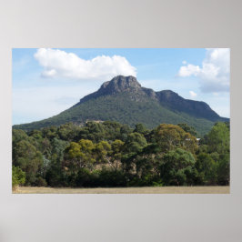 Majestueuze Mount Sturgeon vanuit Dunkeld Poster