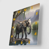 Majestueuze olifant bij de rustige dageraad van he vierkante klok (Hoek)