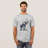 Majestueuze olifant met verhoogde stam t-shirt (Voorkant volledig)