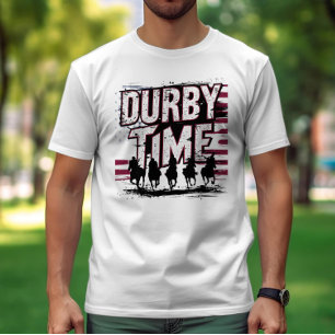 Majestueuze parade: mensen rijden sierlijk op paar t-shirt