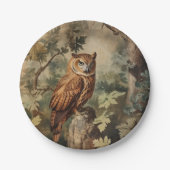 Majestueuze uil in een bos papieren bordje (Voorkant)