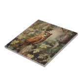 Majestueuze uil in een bos tegeltje (Zijkant)