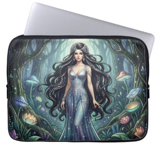 Majestueuze vrouw met zilveren jurk laptop sleeve