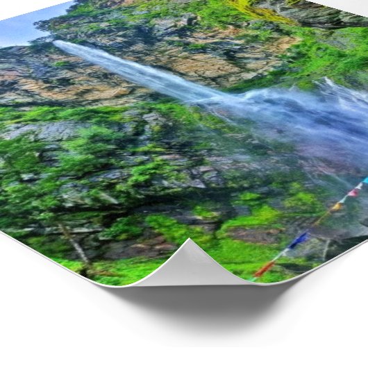 Majestueuze waterval in de lente poster (Hoek)