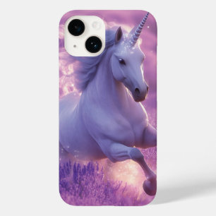 Majestueuze witte eenhoorn galopperend door lavend Case-Mate iPhone 14 hoesje