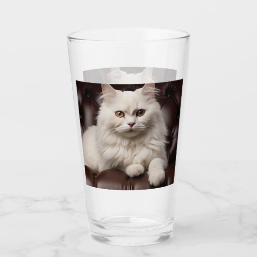 Majestueuze witte kat glas (Voorkant)