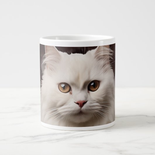 Majestueuze witte kat grote koffiekop (Voorkant)