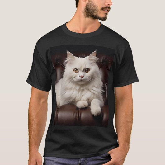 Majestueuze witte kat t-shirt (Voorkant)
