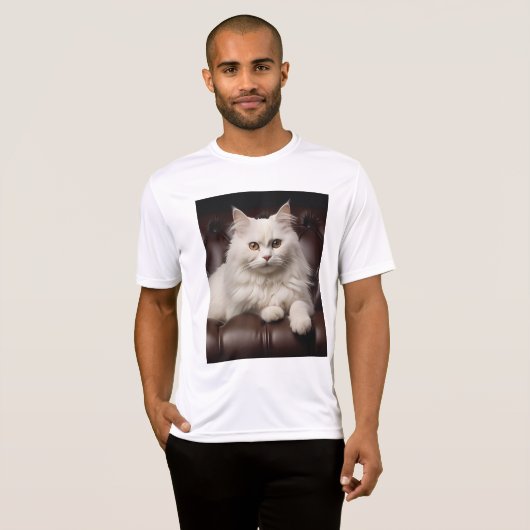 Majestueuze witte kat t-shirt (Voorkant volledig)