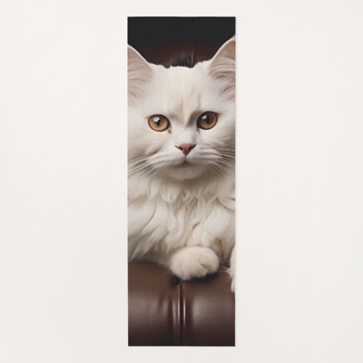 Majestueuze witte kat yogamat (Voorkant)
