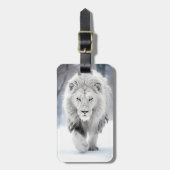 Majestueuze Witte Leeuw in Winter Wonderland Desig Bagagelabel (Voorkant verticaal)