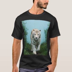 Majestueuze witte tijger - kracht, gratie en elega t-shirt
