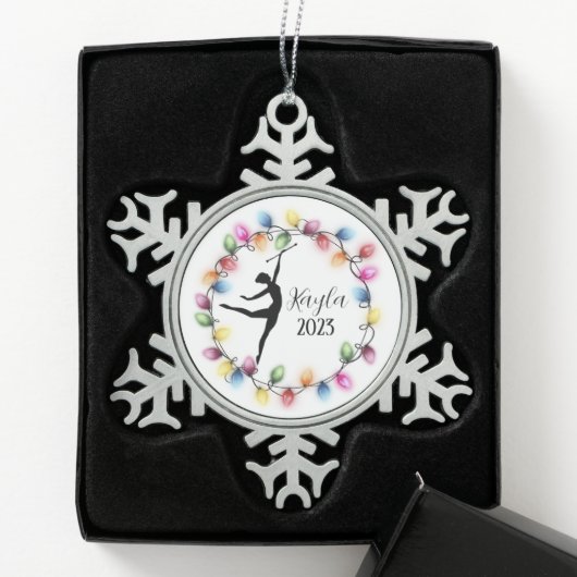Majorette Baton Twirler Kerstornament Tin Sneeuwvlok Ornament (Kistje)