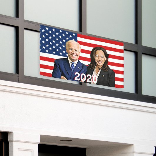 Make America Strong Again beroemd gemaakt door Bid Spandoek (Buitenkant Gebouw)