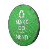 Make Do en Mend Dartbord (Voorkant Rechts)