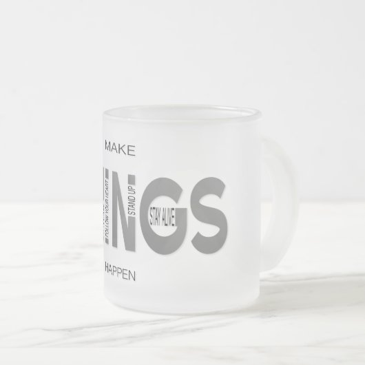 Make Things Happen - B&W Edition Matglas Koffiemok (Voorkant rechts)