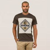 Make Your Move – Chess Piece Design T-shirt (Voorkant volledig)