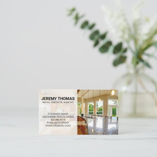 makelaar in onroerend goed | interieurwoning | mod visitekaartje (Staand voorkant)