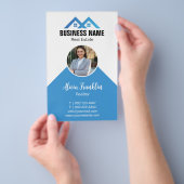 Makelaar Modern Blauwe Vastgoedmakelaar Foto Flyer (Hand)