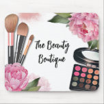 Makeup Artist Muismat<br><div class="desc">Deze print barst van levendige tinten en grillige bloei en is een visueel feest perfect voor make-upartiesten, schoonheidsbloggers, influencers en iedereen die op zoek is naar een vleugje kleurrijke bloemenelegantie met een vleugje glam. Met felroze pioenrozen, make-uppalet en make-upborstels. U kunt alle tekst aanpassen. Girly Floral Beauty Salon Make-up Artiest...</div>