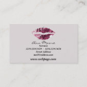 Makeup artistieke stylist maakt lippen op visitekaartje (Achterkant)